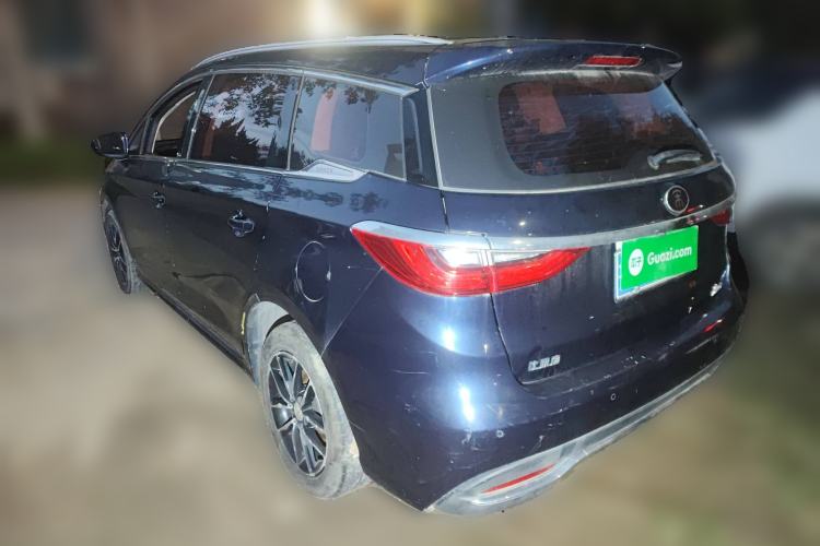 Used BYD Song MAX 2017 1.5T Automatic Smart Connect Luxury 7-Seater
