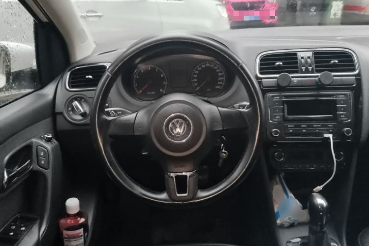 Used Volkswagen Polo 2013 1.6L Automatic Luxury Edition
