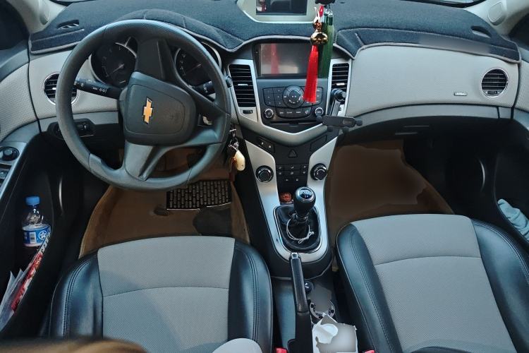 Used Chevrolet Cruze 2013 1.6L SE MT
