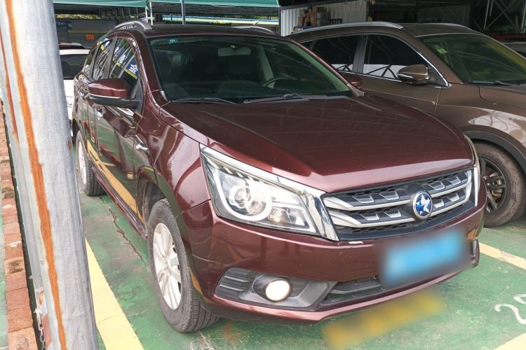 Used Venucia T70 2016 2.0L CVT Smart Edition