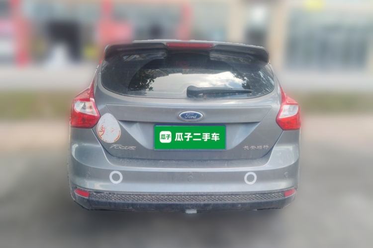 Used Ford Focus 2012 Hatchback 1.6L Manual Fashion Edition
