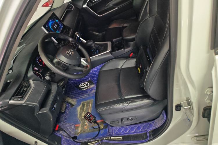 Used Toyota Wildlander 2020 2.0L CVT 4x4 Luxury Edition