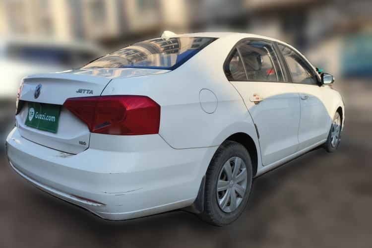 Used Volkswagen Jetta 2017 1.5L Manual Fashion Edition