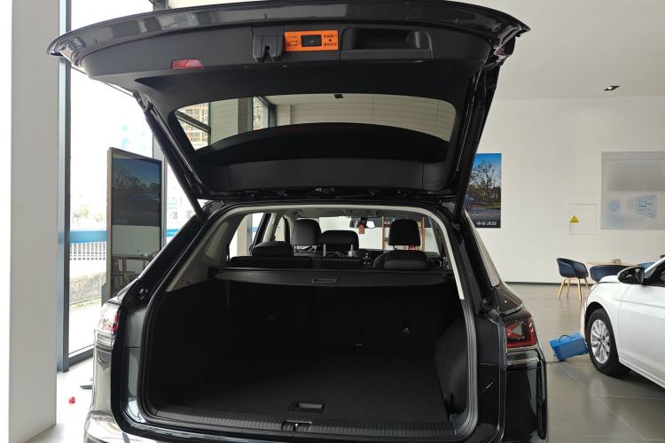 Used Volkswagen Tayron 2026 Model, 30 Million Vehicles Selected Version, 300TSI Trunk