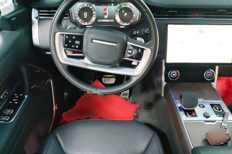 Used Land Rover Range Rover 2023 3.0 L6 360 PS Grand Edition