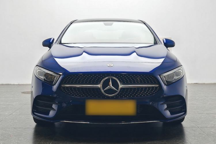 Used Mercedes-Benz A-Class 2021 A 200 L Sport Sedan Fashion Model
