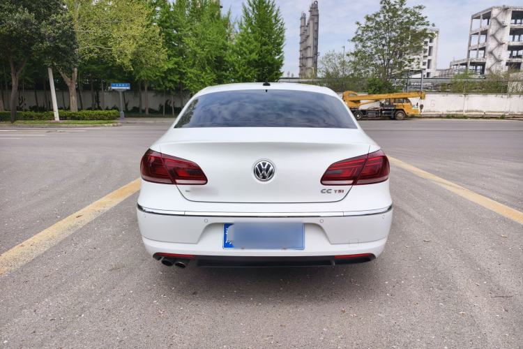 Used Volkswagen FAW-Volkswagen CC 2016 1.8TSI Luxury Model Exterior 5