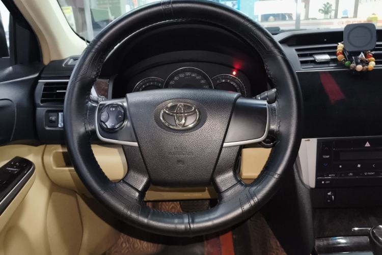 Used Toyota Camry 2015 2.0G Premier Edition