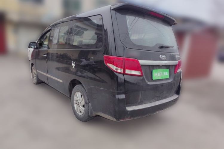 Used JAC Refine M4 2016 2.0L Manual Luxury Version