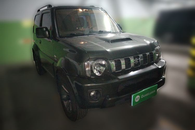 Used Suzuki Jimny 2015 1.3 AT JLX Front Right 45 Deg