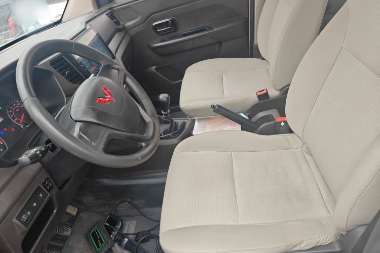 Used Wuling Hongguang V 2021 1.5L Jingqu Version LAR