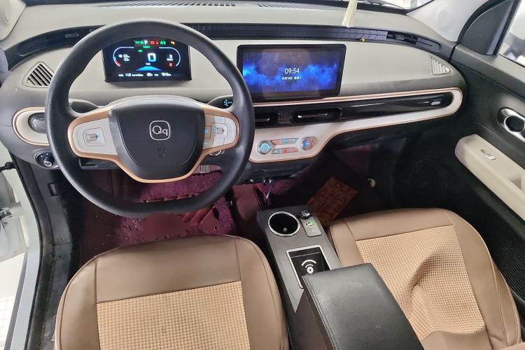 Used Chery QQ Domi 2025 Model 305km Comfort Edition
