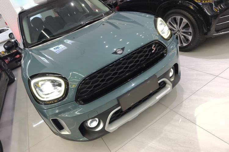 Used MINI Countryman 2022 2.0T COOPER S ALL4 Front Right 45 Deg