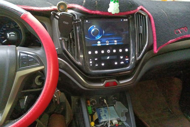 Used CHANGAN OSHAN CX70 2016 1.6L Manual Luxury Model Audio And AC Panel