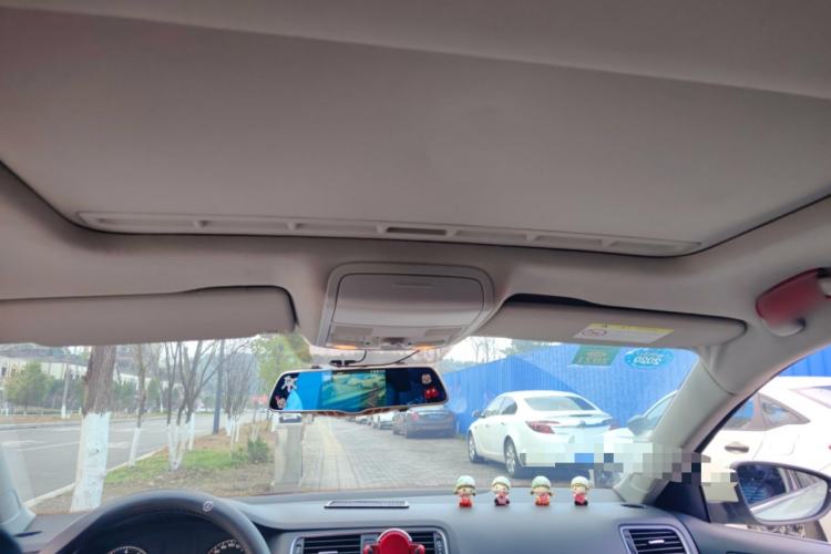 Used Volkswagen Sagitar 2014 1.6L Automatic Comfort Model Headliner