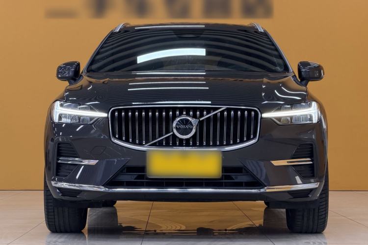 Used Volvo XC60 2022 B5 4x4 Zhiyi Luxury Edition