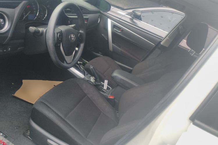 Used Toyota Levin 2017 Revised 185T CVT Elite Edition China V Standard Left Front Seat