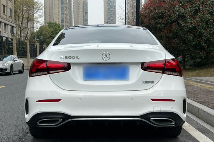 Used Mercedes-Benz A-Class 2022 Restyled A 200 L Sport Sedan Fashion Version
