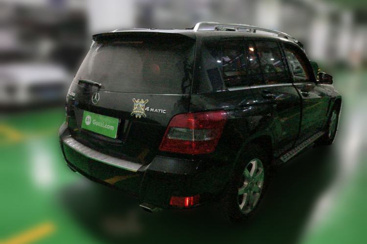 Used Mercedes-Benz GLK-Class 2011 GLK 300 4MATIC Fashion Model Rear Right 45 Deg