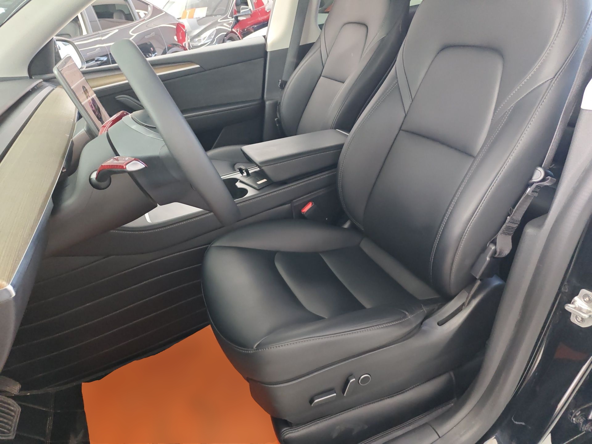 Interior delantero