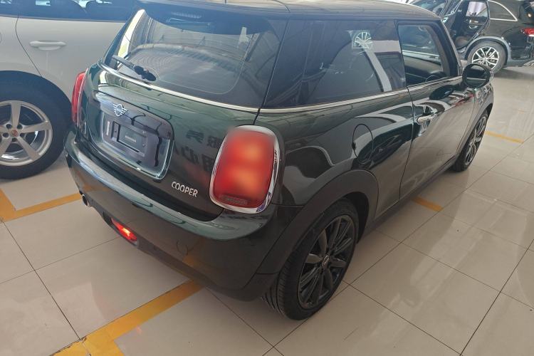 Used MINI MINI 2018 1.5T COOPER Artist