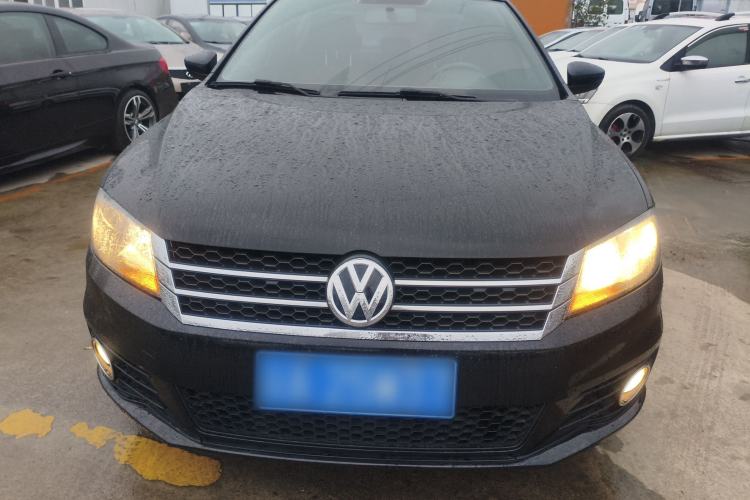 Used Volkswagen Lavida 2014 1.4TSI DSG Sport Edition
