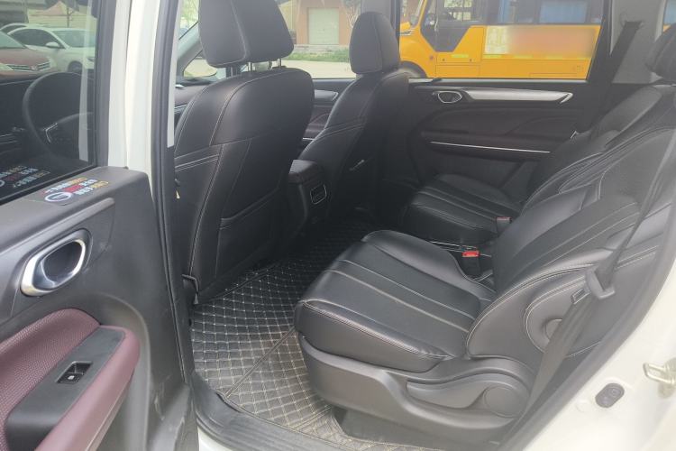 Used GAC Trumpchi M6 2023 PRO 270T DCT Luxury Edition Left Rear Seat