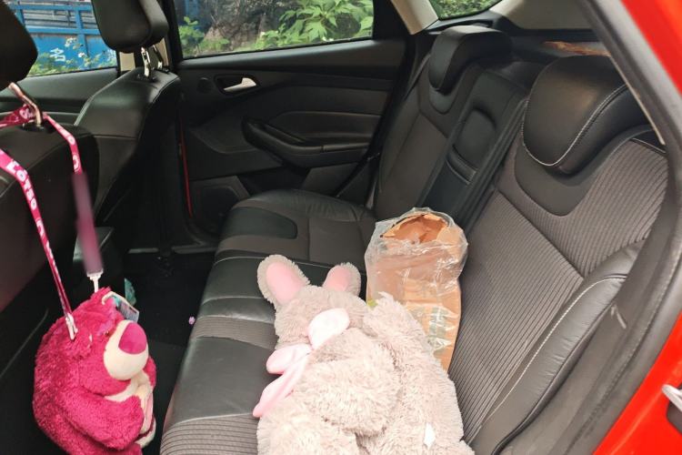 Used Ford Focus 2012 Hatchback 2.0L Automatic Luxury Sport Model