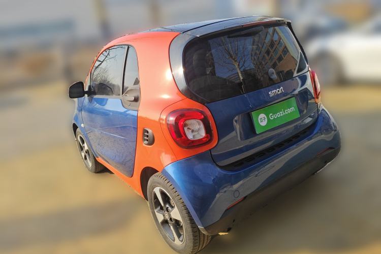 Used smart fortwo 2018 1.0L 52kW Hardtop Passion Edition China V Standard
