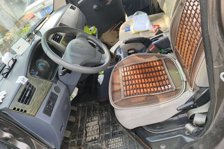 Used Jinbei Hiace X30 2021 1.5L Wealthy Single-Steaming Air-Conditioned Version Bus China VI Standard SWC15M
