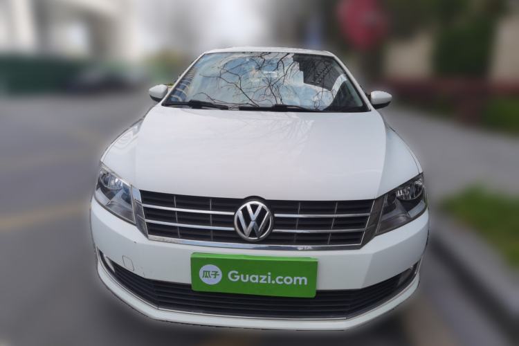 Used Volkswagen Gran Lavida 2013 1.4 TSI Manual Comfort Model
