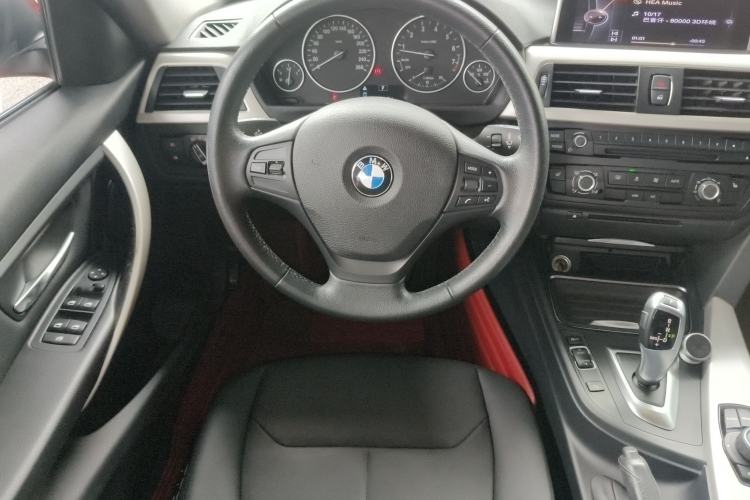 Used BMW 3 Series 2015 316Li Fashion Model Steering Wheel