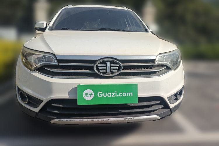 Used FAW Senya R7 2016 1.6L Manual Luxury Model
