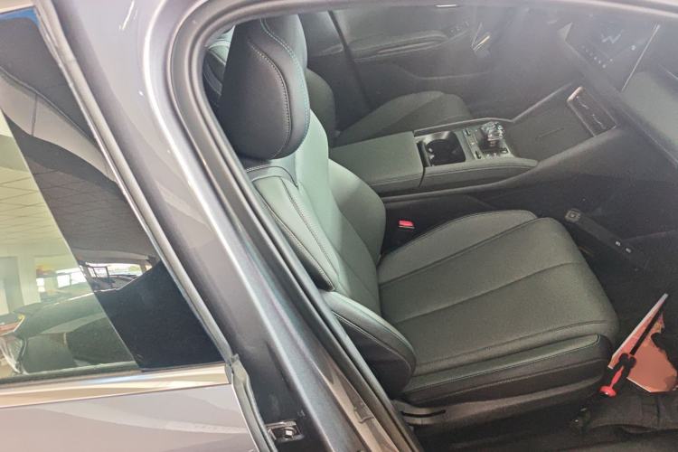 Used BYD Qin L 2024 DM-i 120KM Leading Model Right Front Seat