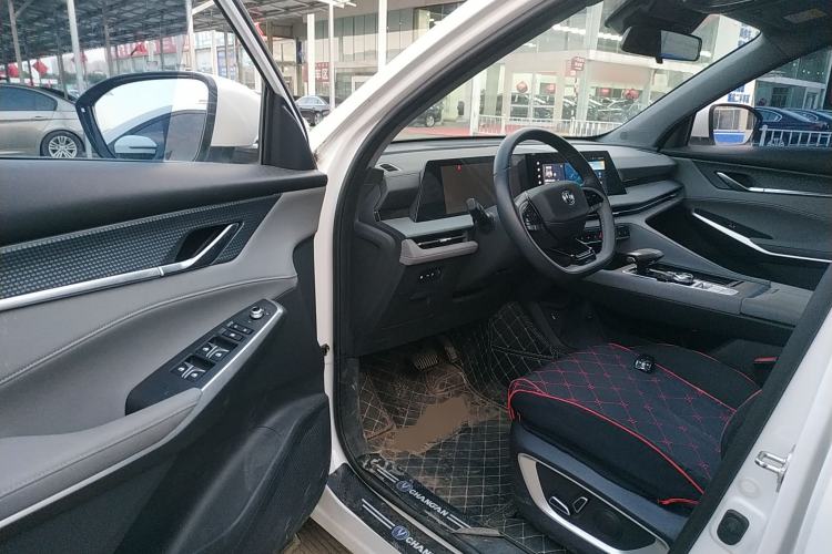 Used Changan CS75 PLUS 2022 2nd Generation 1.5T Automatic Prestige Version
