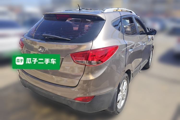 Used Hyundai ix35 2012 2.0L Automatic Two-Wheel Drive Elite Edition GLS Rear Right 45 Deg