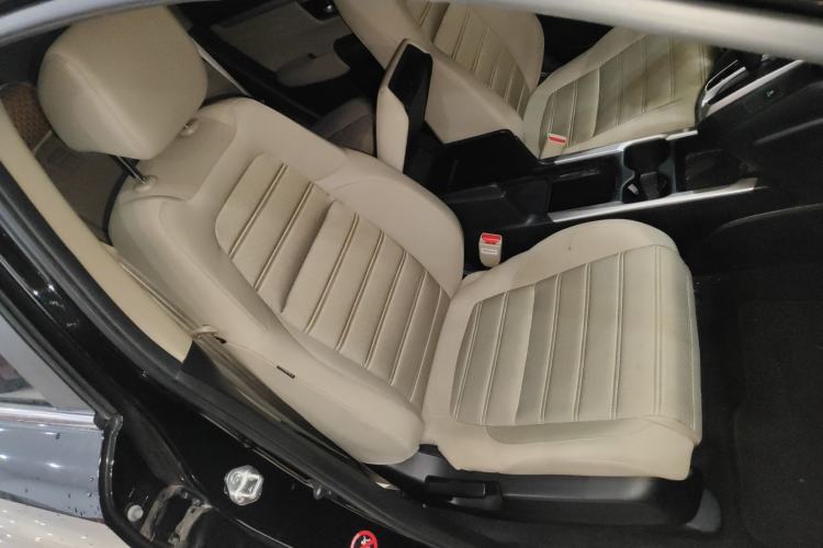 Used Honda CR-V 2021 240TURBO CVT 2WD Comfort Version Right Front Seat