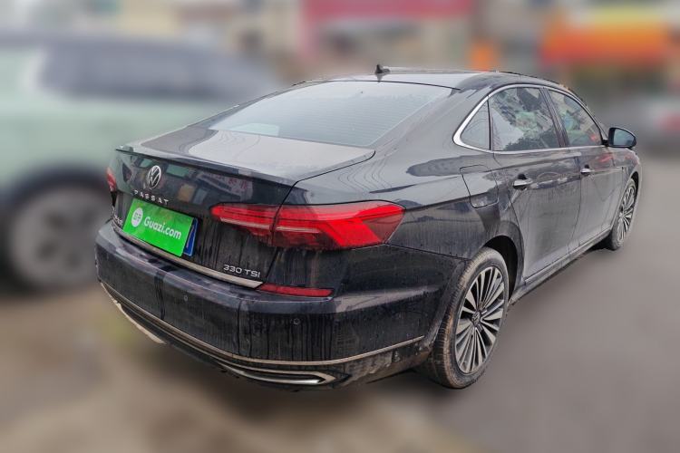 Used Volkswagen Passat 2020 330TSI Luxury Edition China VI
