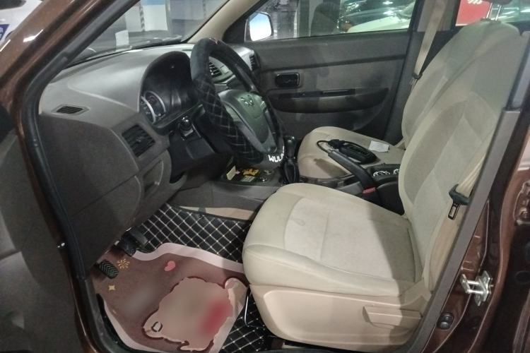 Used Wuling Hongguang 2014 1.5L S Standard Version Left Front Seat