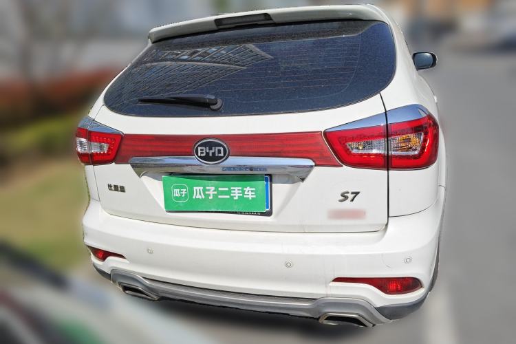 Used BYD S7 2015 2.0T Automatic Prestige Model
