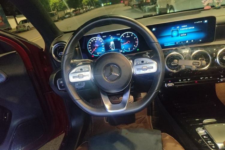 Used Mercedes-Benz A-Class 2019 A 200 L Sport Sedan Steering Wheel
