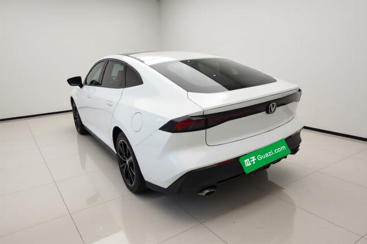 Used CHANGAN UNI-V 2022 1.5T Excellence Model Exterior 2