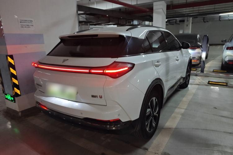 Used NETA U 2022 Zhi400 Pro Ternary Lithium