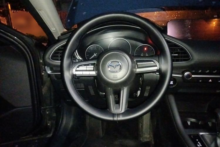 Used Mazda 3 Axela 2021 2.0L Automatic Zhiqing Edition Steering Wheel