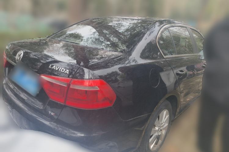 Used Volkswagen Lavida 2013 1.4TSI Manual Comfort Edition