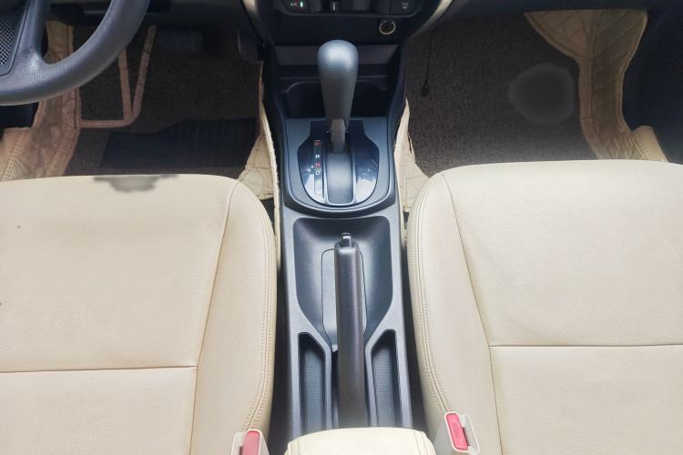 Used Honda City 2015 1.5L CVT Comfort Version Gear Lever