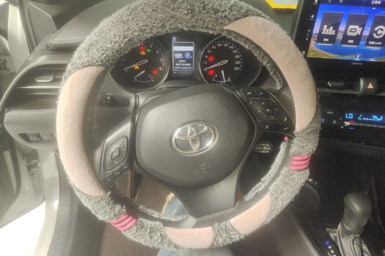 Used Toyota IZOA 2020 2.0L Yi Xiang CARE
