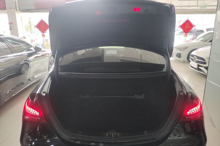 Used Mercedes-Benz E-Class 2021 E 300 L Luxury Model
