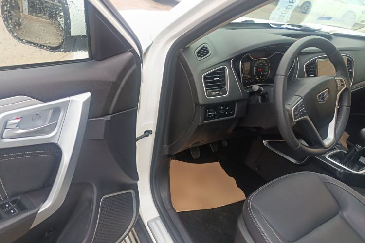 Used Geely Auto Vision X6 2016 1.8L Manual Luxury Model
