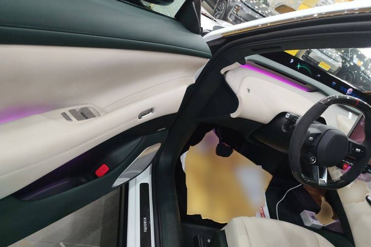 Used Xiaomi Auto YU7 2025 Ultra-Long Range High-Performance All-Wheel-Drive Max Edition
